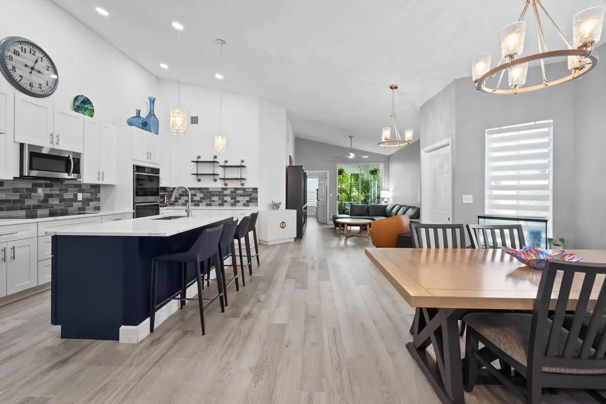 . at 10761 PELICAN Drive, Wellington