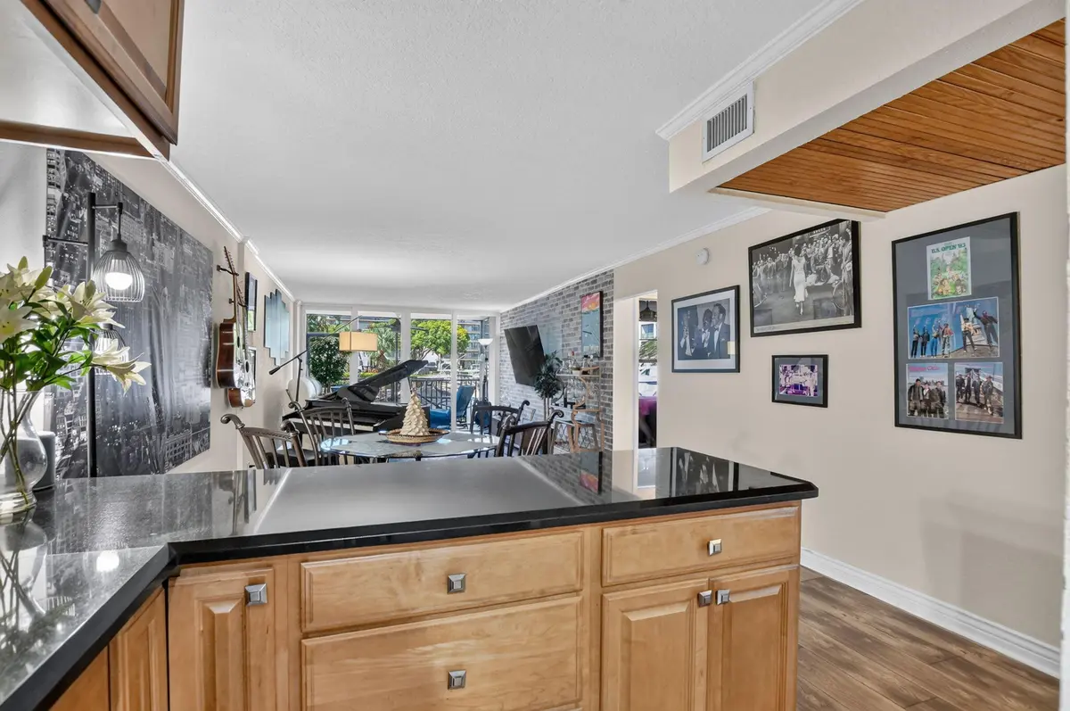 8-web-or-mls-DSC_0921 at 3 Royal Palm Way 102, Boca Raton