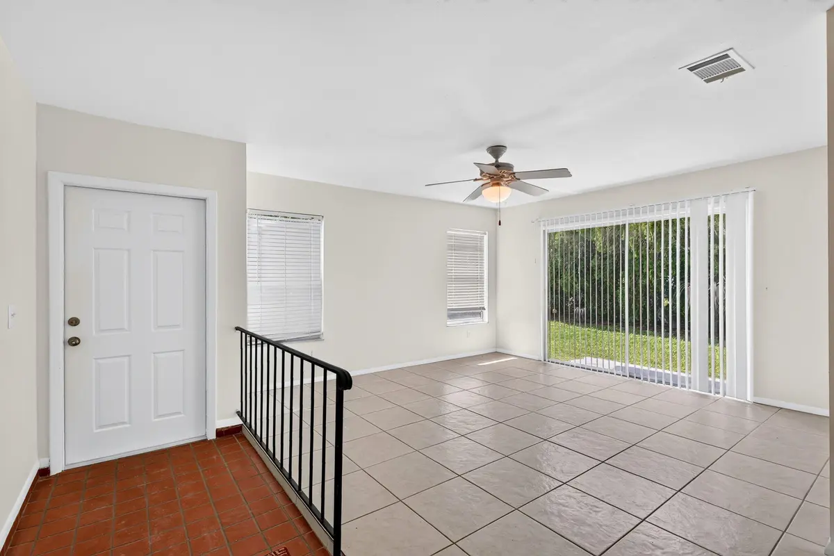 6-web-or-mls-5P1A6464 at 1713 SE Ryecroft Court, Port St. Lucie