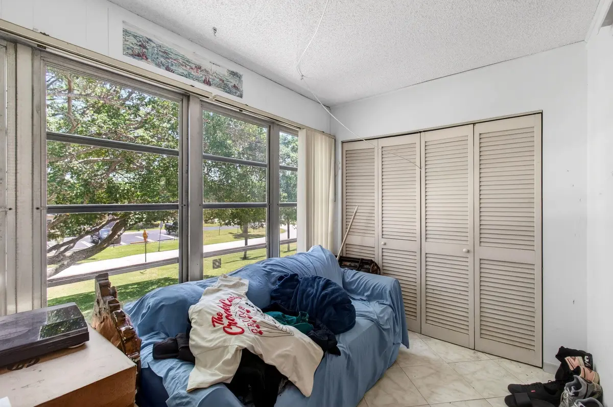 FL Room With Laundry at 2101 NE 1st Court 204, Boynton Beach