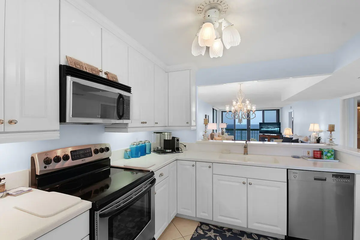 Kitchen view at 9940 S OCEAN Drive 1101, Jensen Beach