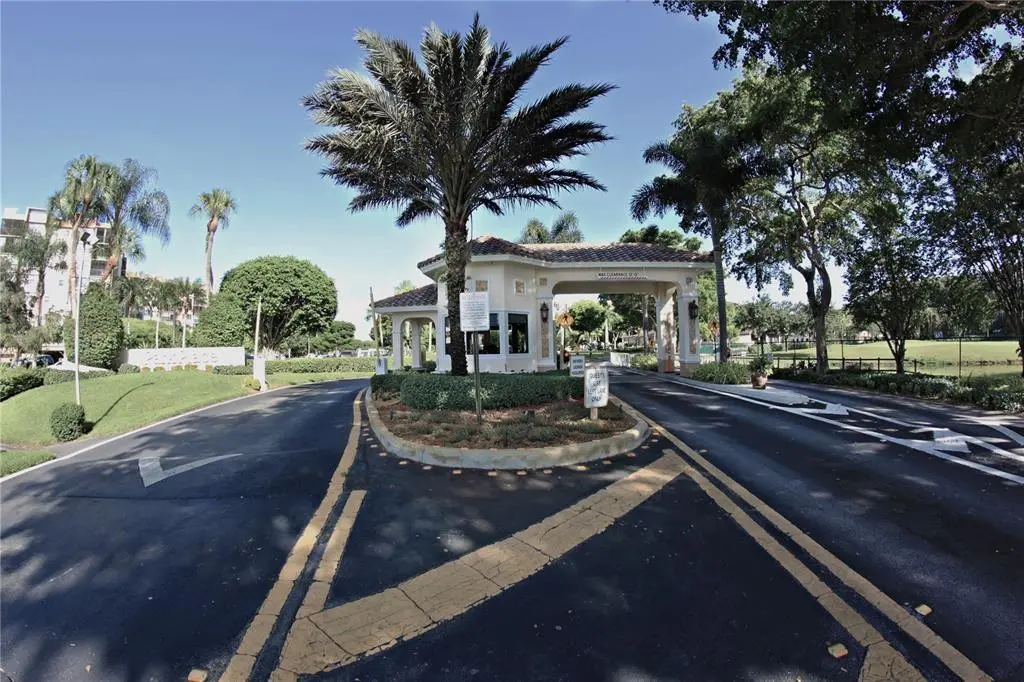 Photo 3 at 1100 SAINT CHARLES Place 313, Pembroke Pines