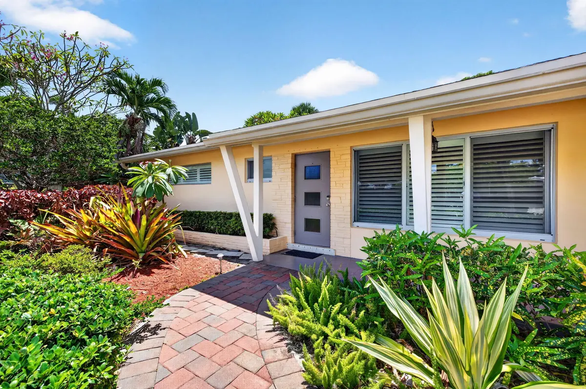 5-web-or-mls-699A8891 at 1858 NE 34TH Street, Oakland Park