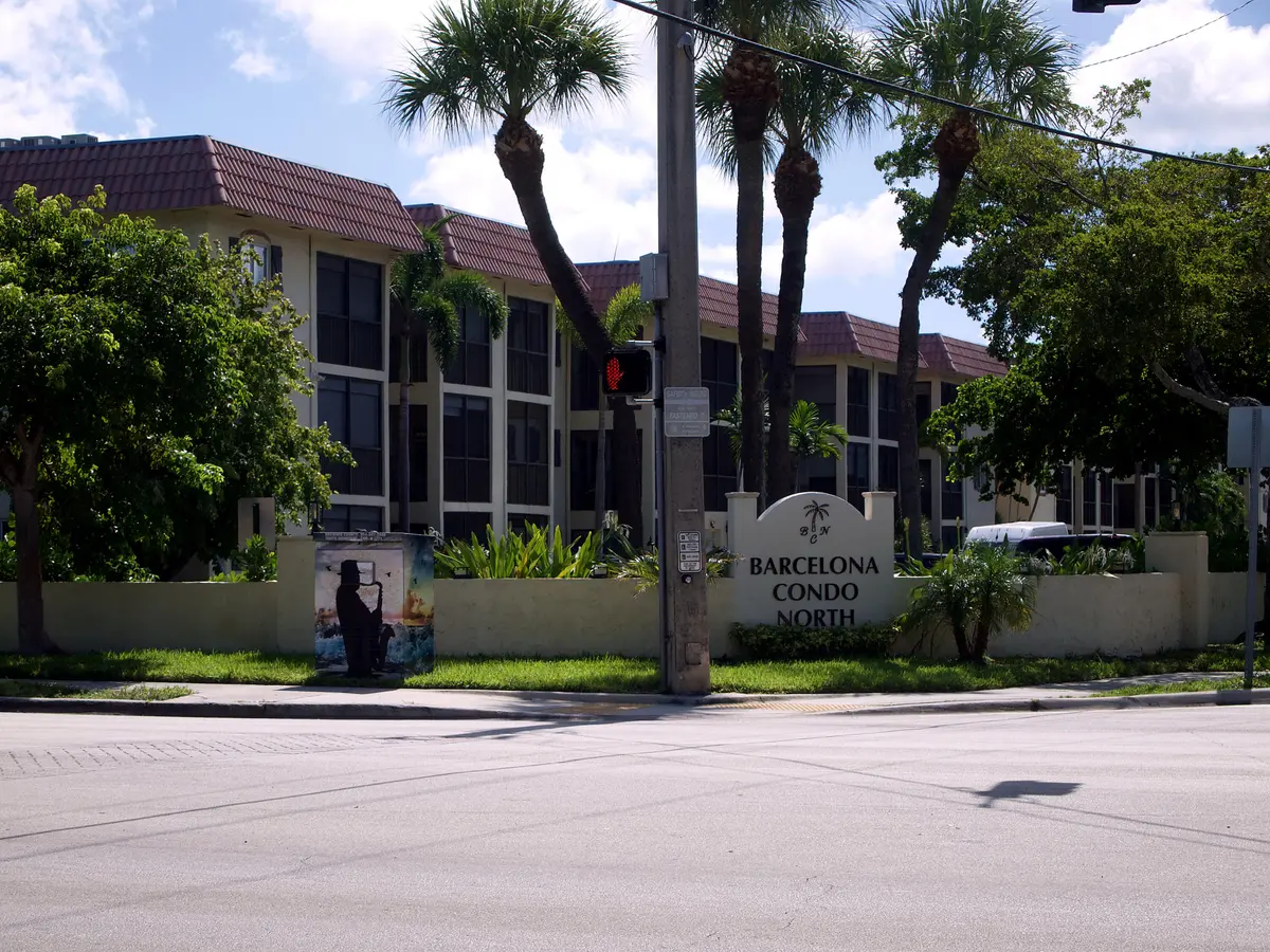 2 257 S Cypress at 257 S CYPRESS Road 406, Pompano Beach