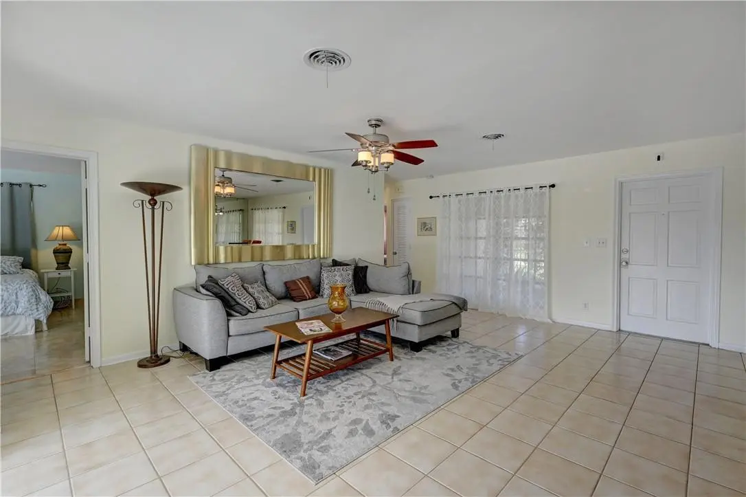 Photo 7 at 840 SW 7TH Street, Boca Raton