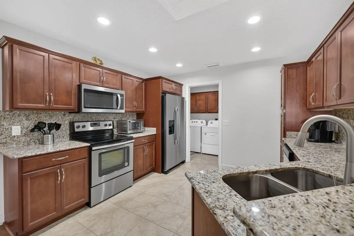 7-web-or-mls-3A5A7923 at 79 FLORES DEL NORTE, Fort Pierce