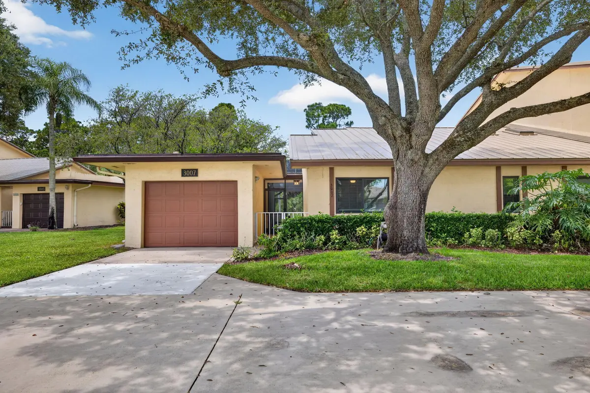 1-web-or-mls-3A5A8048 at 3007 BENT PINE Drive, Fort Pierce
