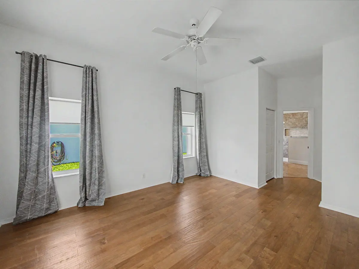 Bedroom at 5006 SE DEVENWOOD Way, Stuart