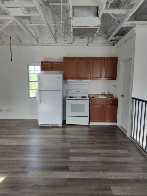 Kitchen at 519 S Indian River Drive 2B, Fort Pierce