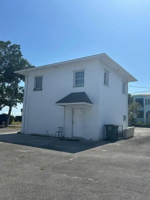 Exterior at 519 S Indian River Drive 2B, Fort Pierce