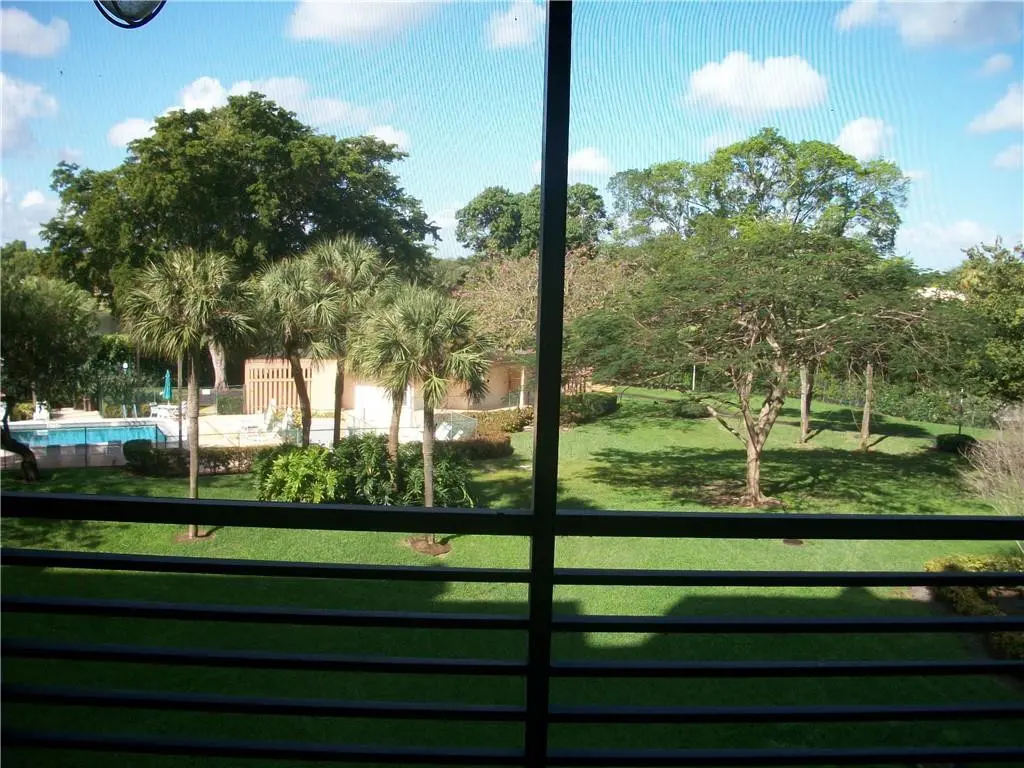Photo 3 at 900 SAINT CHARLES Place 311, Pembroke Pines