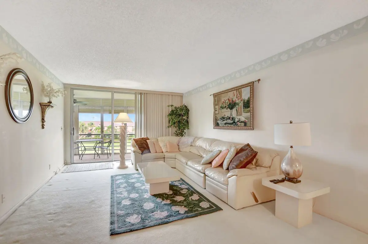 6-web-or-mls-DSC_0030 at 23099 BARWOOD Lane 306, Boca Raton