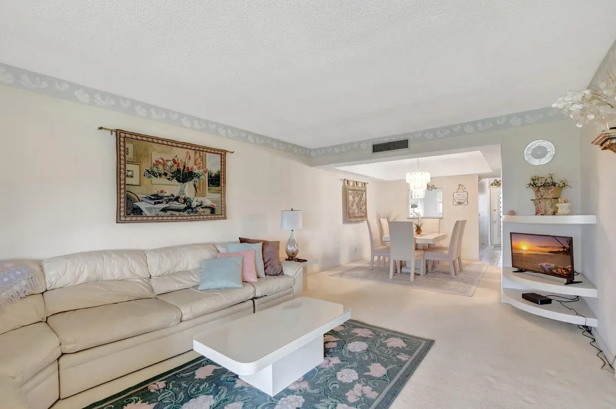 7-web-or-mls-DSC_0035 at 23099 BARWOOD Lane 306, Boca Raton