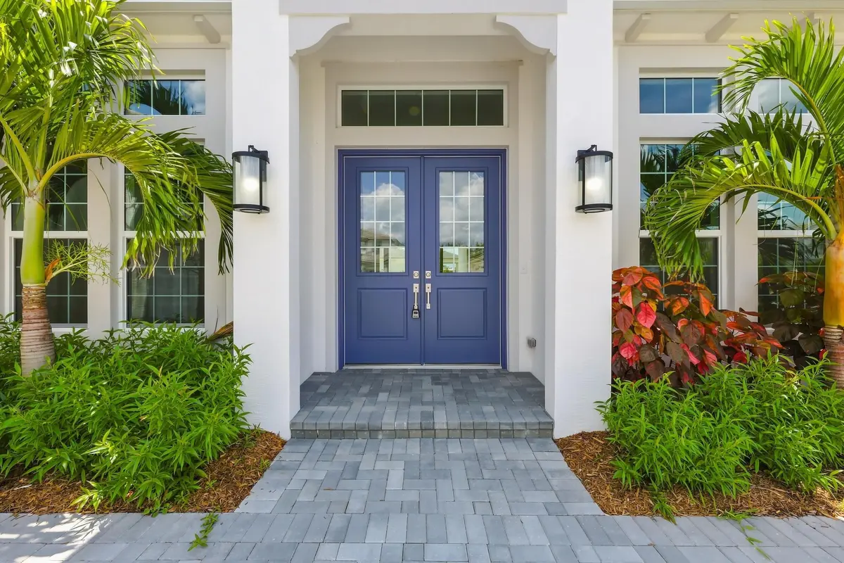 6_453a7472 at 15093 Wildwood Circle, Westlake