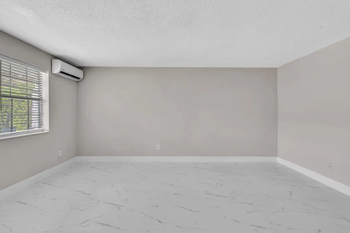 FPP00021 at 626 SW 14TH Avenue 102, Fort Lauderdale