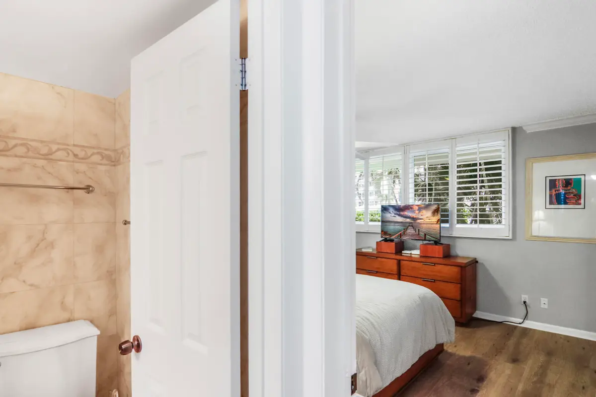 IMG_0117 at 139 SUNRISE Avenue 101, Palm Beach