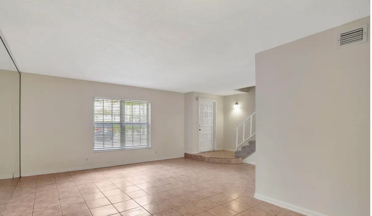 Image 8-15-26 at 12.20 AM (5) at 3056 Riverside Drive c6, Coral Springs
