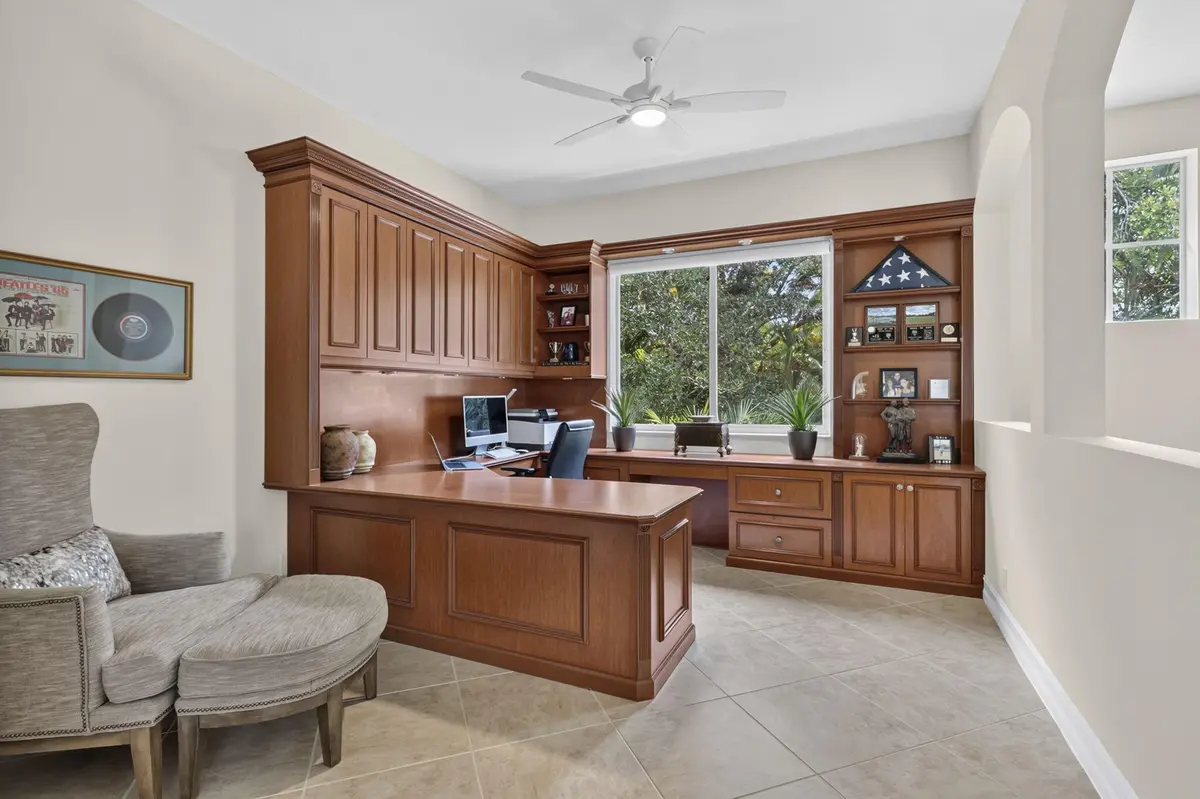 office at 7502 ORCHID HAMMOCK Drive, West Palm Beach
