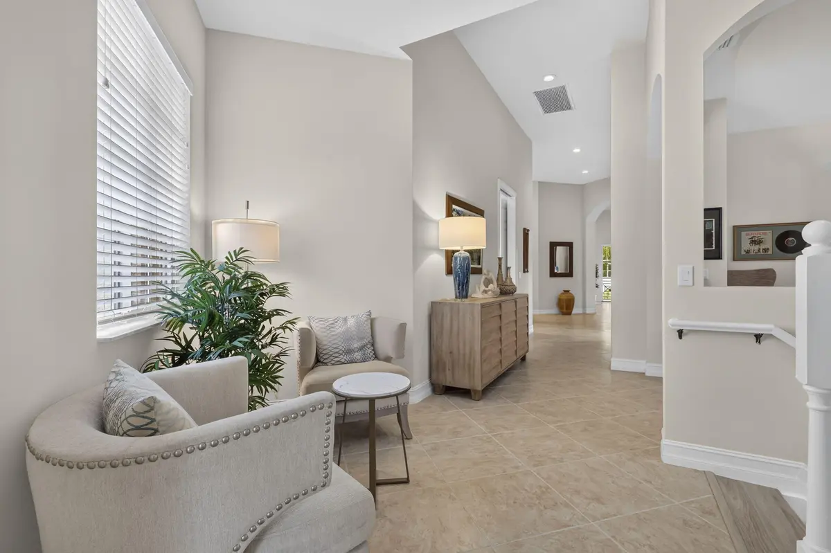 natural light at 7502 ORCHID HAMMOCK Drive, West Palm Beach