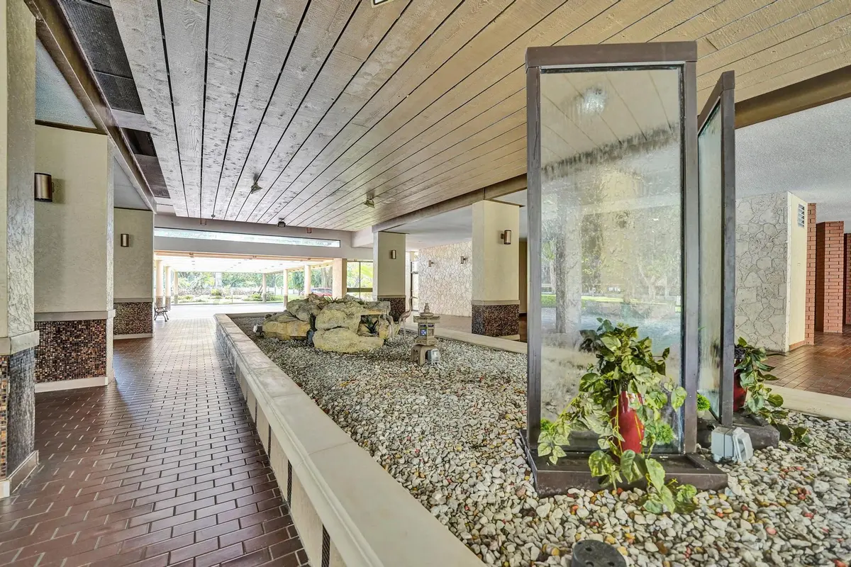 Lobby Area at 2802 N 46th Avenue B318, Hollywood