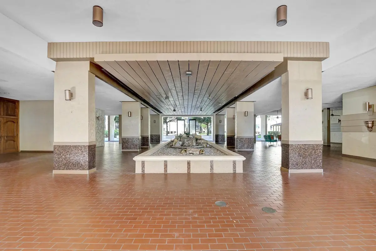 Lobby Area at 2802 N 46th Avenue B318, Hollywood