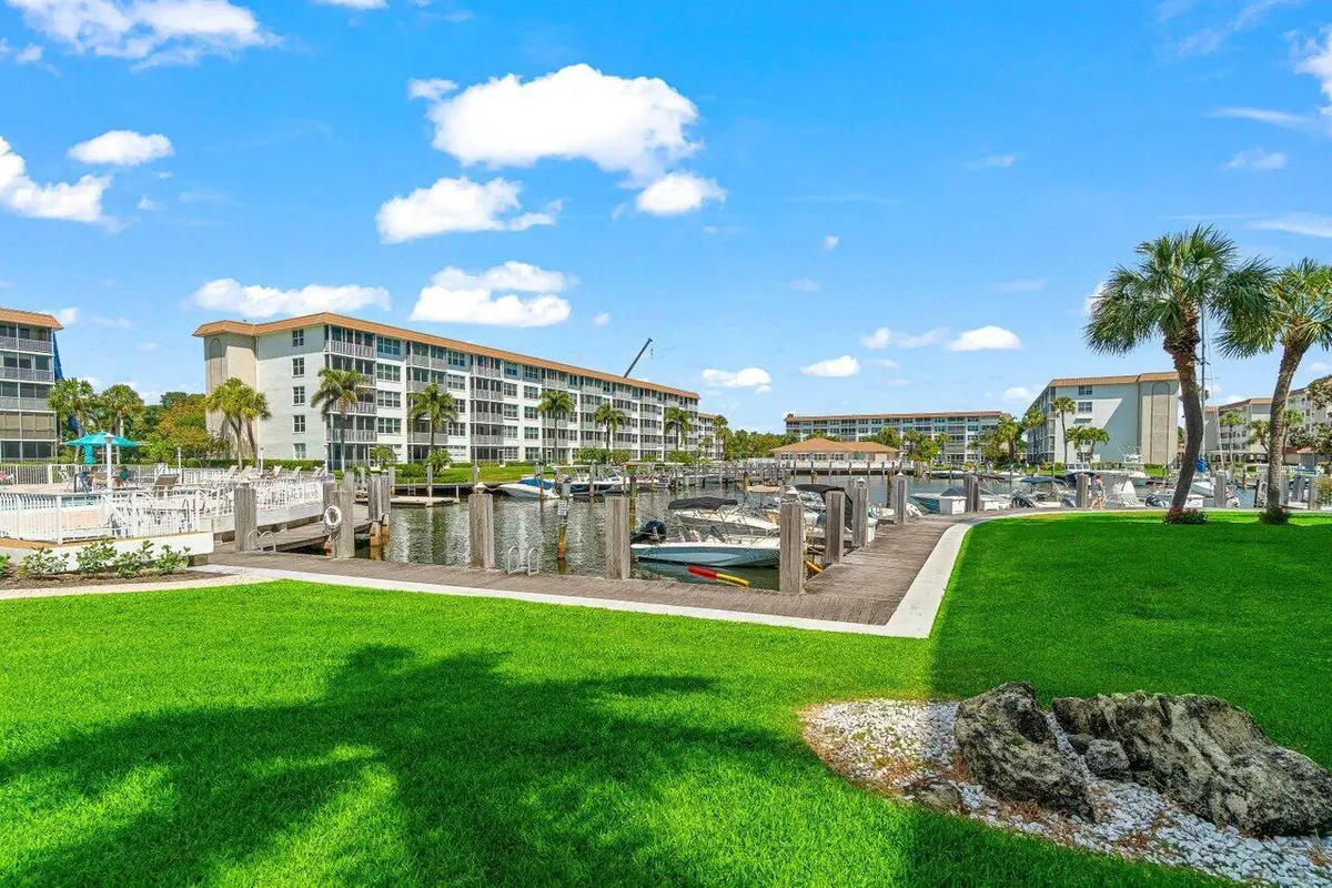 VIEW at 911 Gardenia Drive 249, Delray Beach