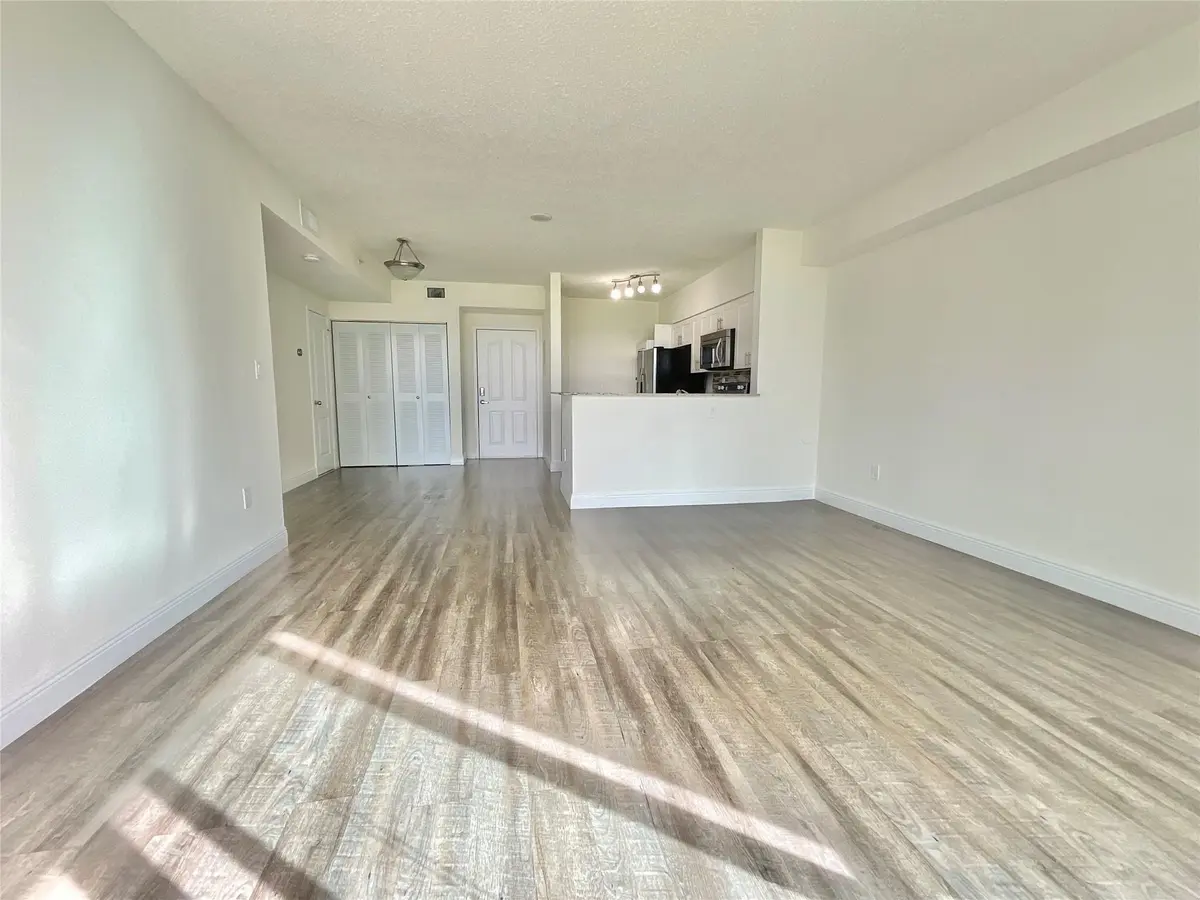 Photo 2 at 16900 N Bay Road 3-507, Sunny Isles Beach