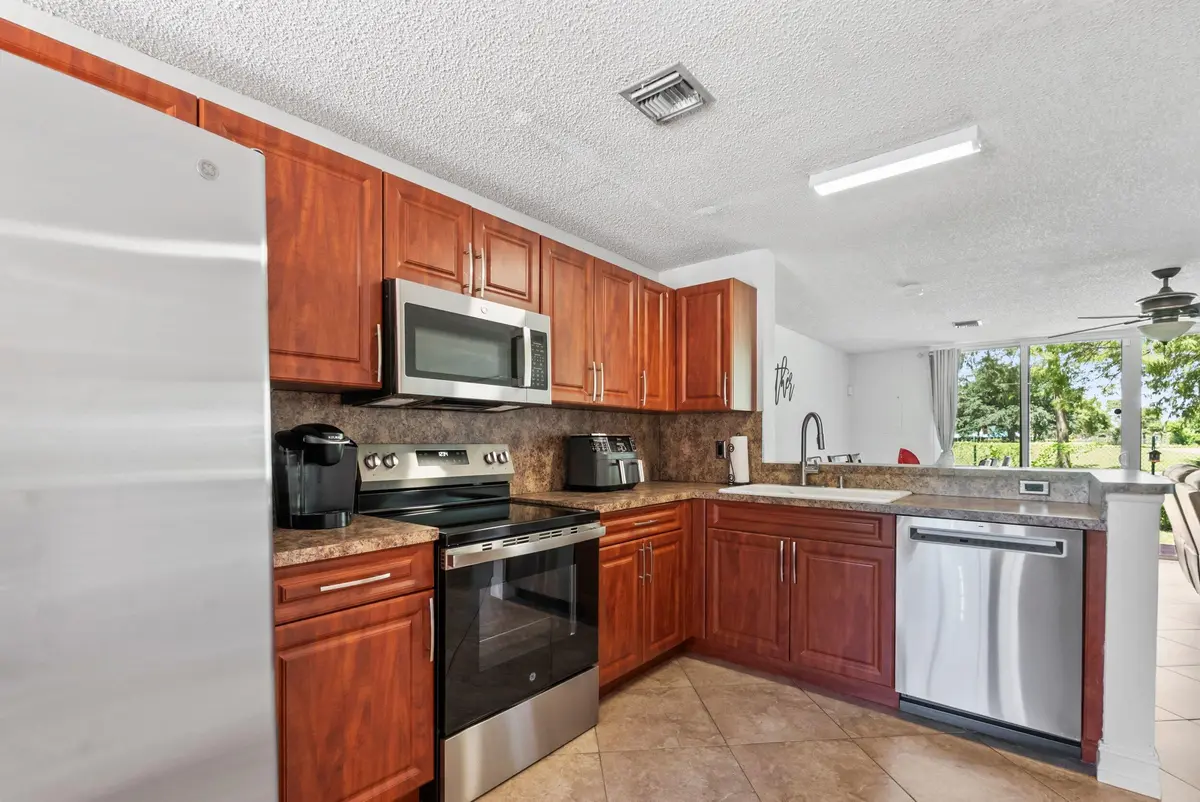 Kitchen at 7127 WOODMONT Way 7127, Tamarac