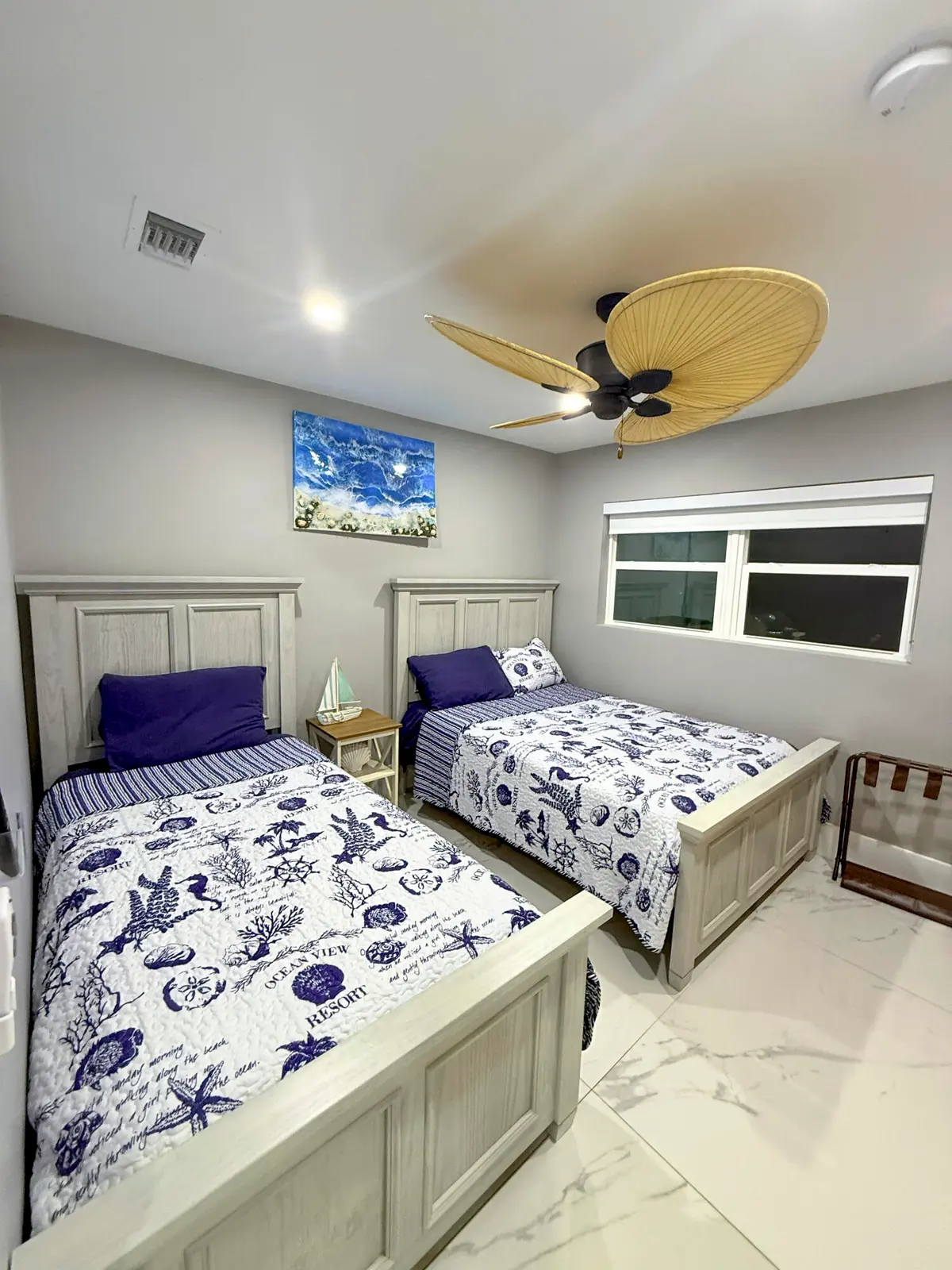 Guest Bedroom 2 at 631 NW 39th Street, Oakland Park