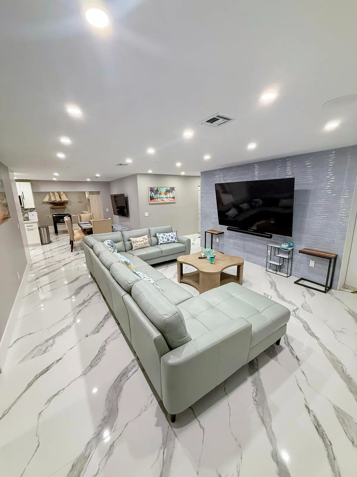 Living Room 1 at 631 NW 39th Street, Oakland Park