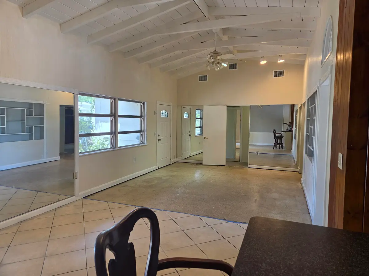 704-liv1 at 704 NE 22ND Drive 1-4, Wilton Manors