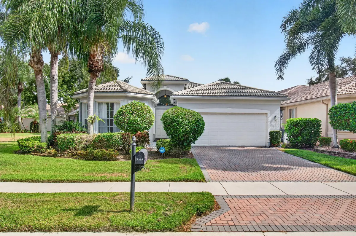 Front of house at 7315 Twin Falls Drive, Boynton Beach