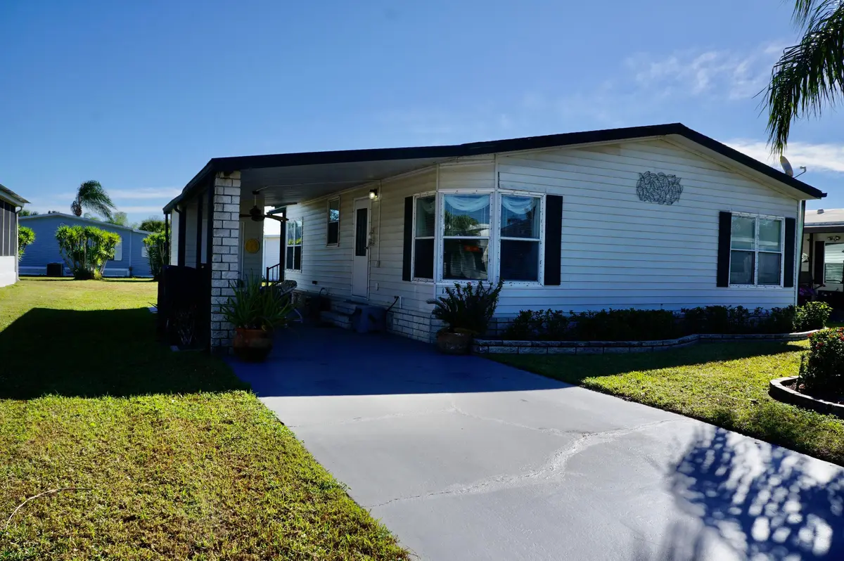 14333 Azucena Court, Fort Pierce, FL – photo 2