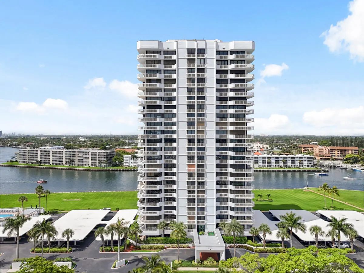 DJI_20250607110445_0651_D at 123 LAKESHORE Drive PH45, North Palm Beach