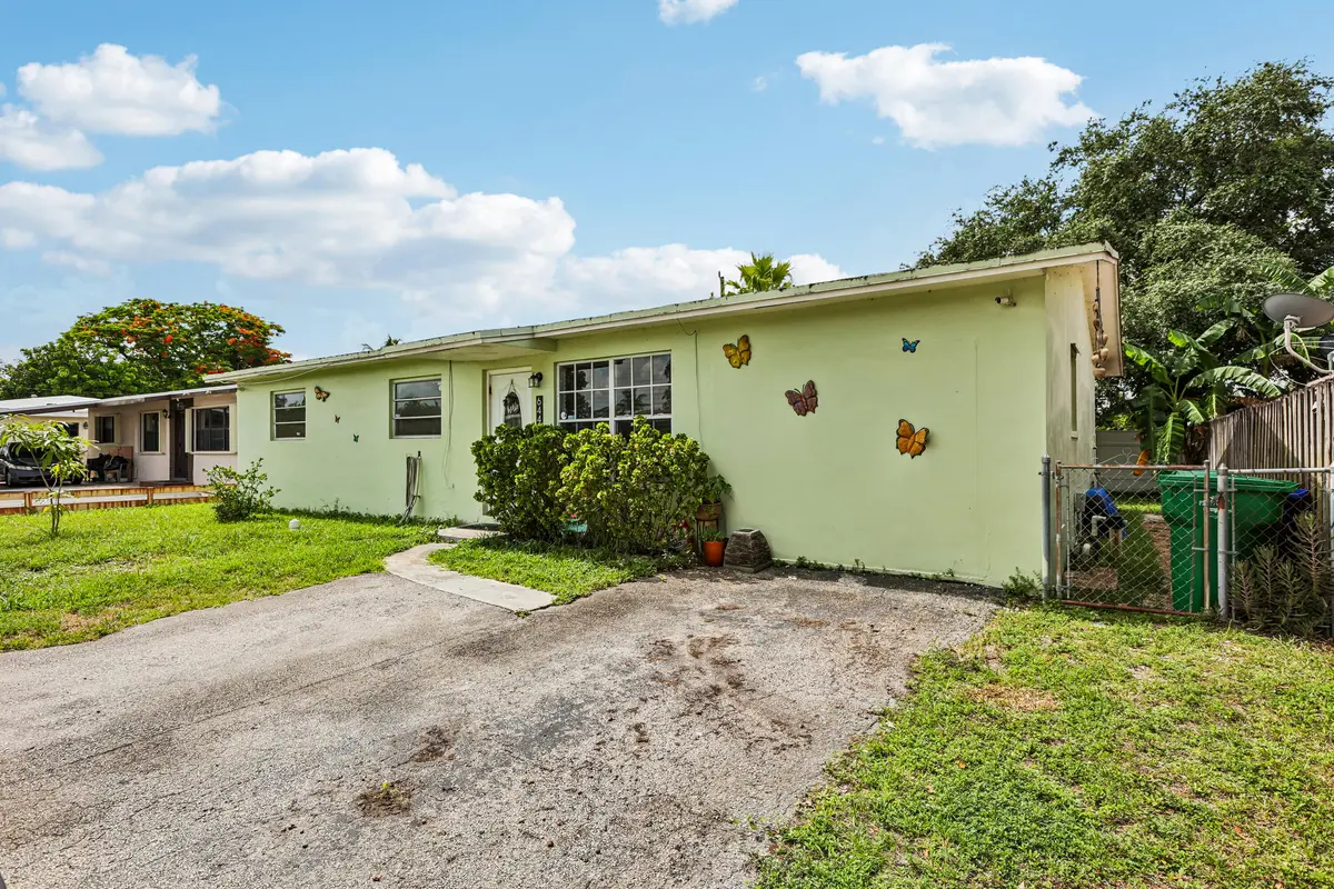 5-print-SW 20th Ct-S2506-005 at 6444 SW 20TH Court, Miramar