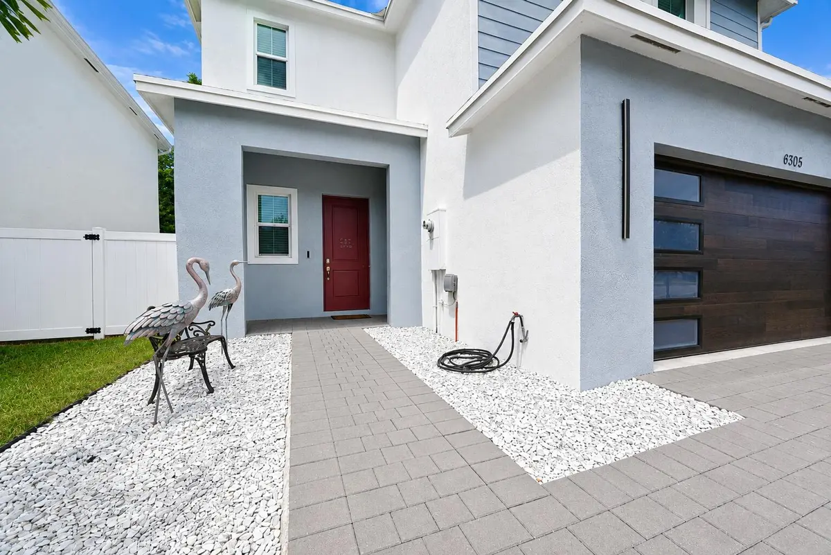 ENTRADA at 6305 TENOR Drive, West Palm Beach