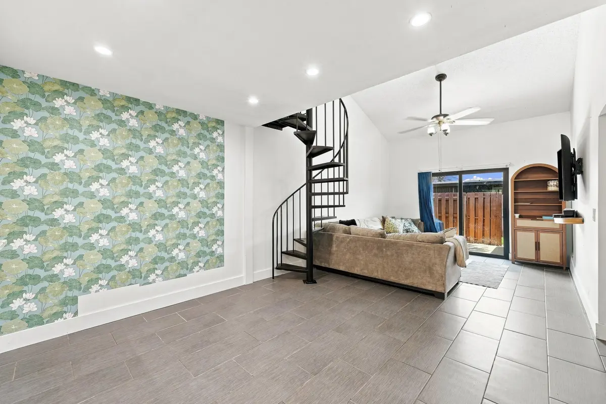 03_stl_2078 at 2016 SW 82nd Avenue, Davie