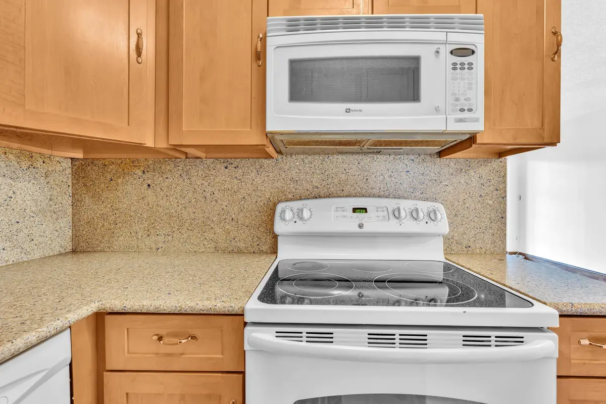 FPP01519 at 10701 W CLAIRMONT Circle 109, Tamarac