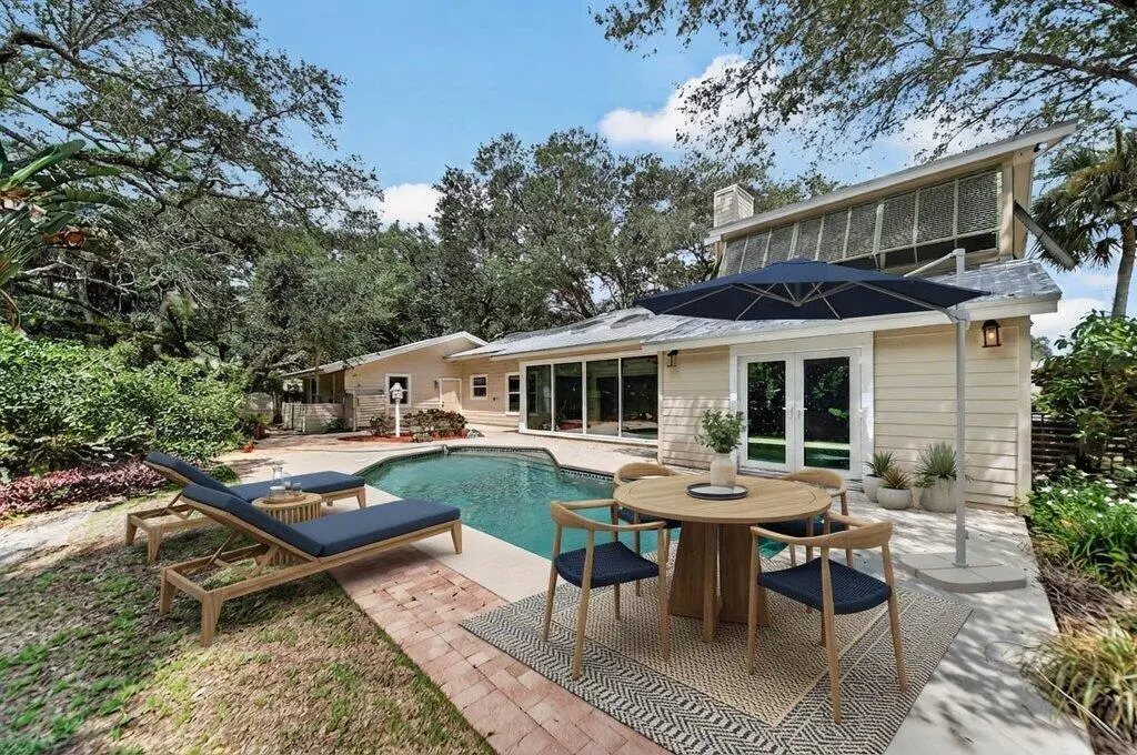 stagedoutdoorliving1.jpg-SMALL at 15 HERITAGE Way, Sewalls Point