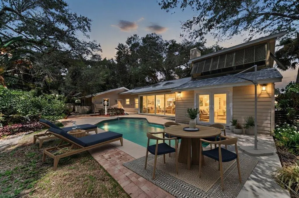 twilightback1.jpg-SMALL at 15 HERITAGE Way, Sewalls Point