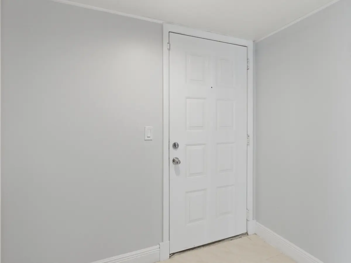 Foyer at 14475 N Strathmore Lane 308, Delray Beach