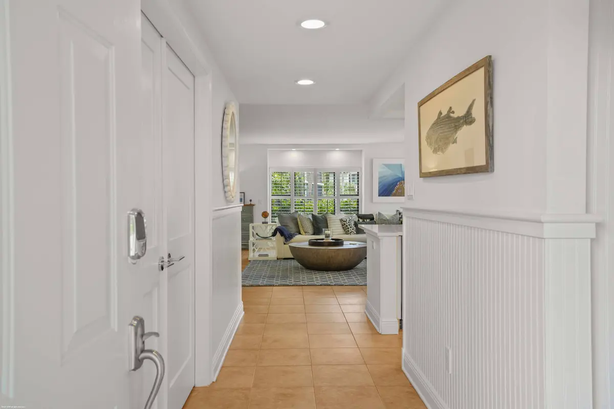 Entry at 13307 Polo Club Road C107, Wellington