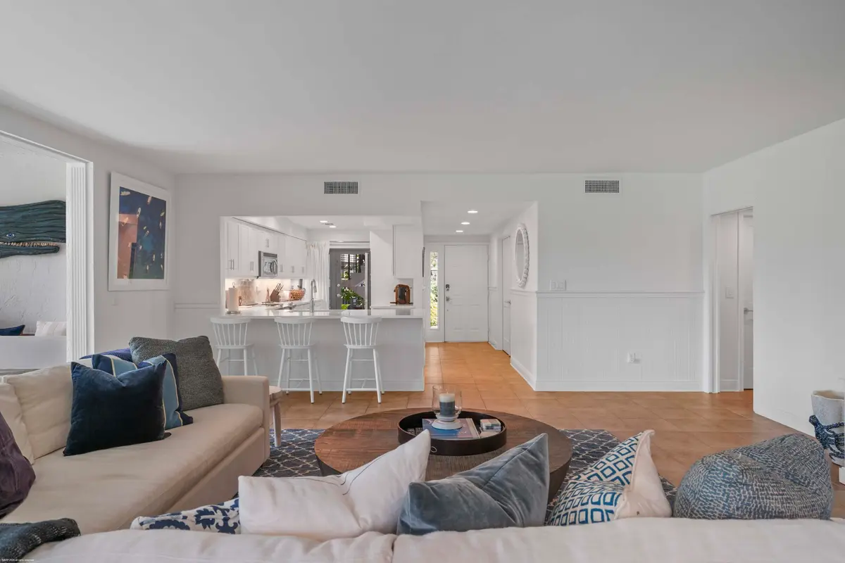 Living/Layout at 13307 Polo Club Road C107, Wellington