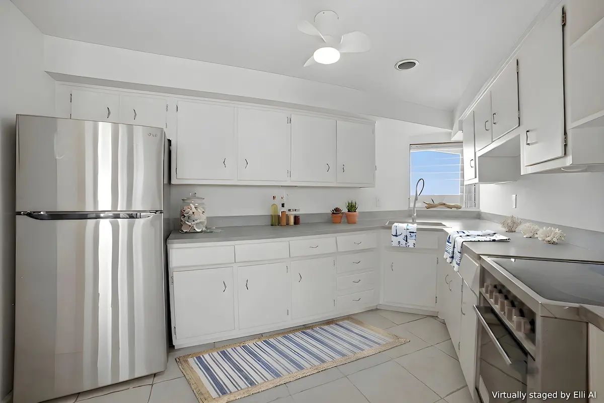 kitchen at 1900 S Ocean Drive 1706, Fort Lauderdale