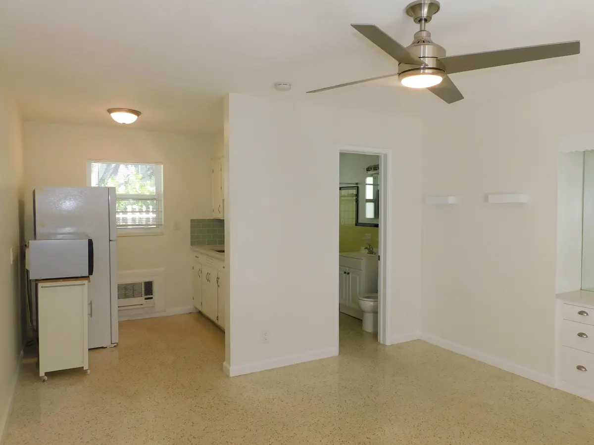 20240513152547717442000000-o at 15 S Palmway, Lake Worth Beach
