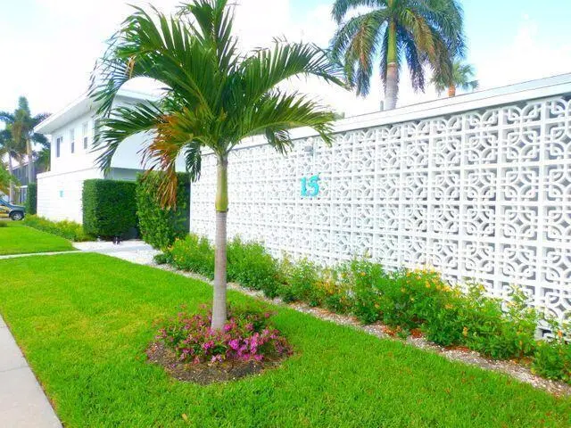 Front of 15 S Palmway at 15 S Palmway, Lake Worth Beach