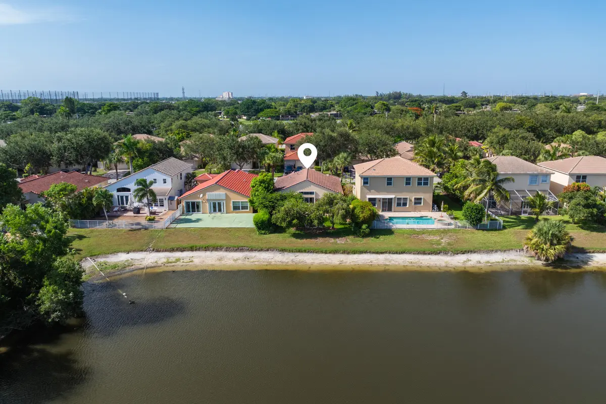 Aerial at 4977 Victoria Circle, West Palm Beach