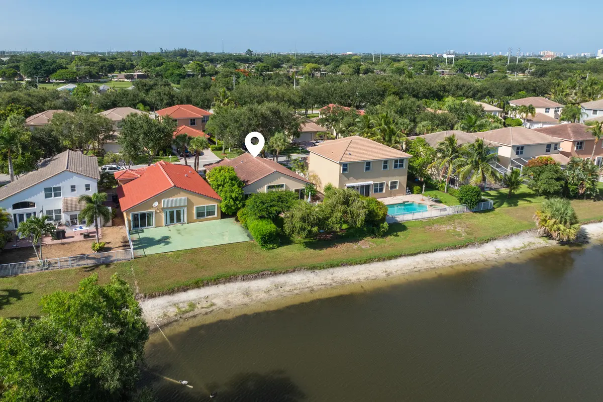 Aerial at 4977 Victoria Circle, West Palm Beach