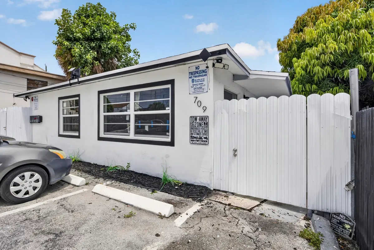 4-print-BS1A2114 at 709 13TH Street, West Palm Beach