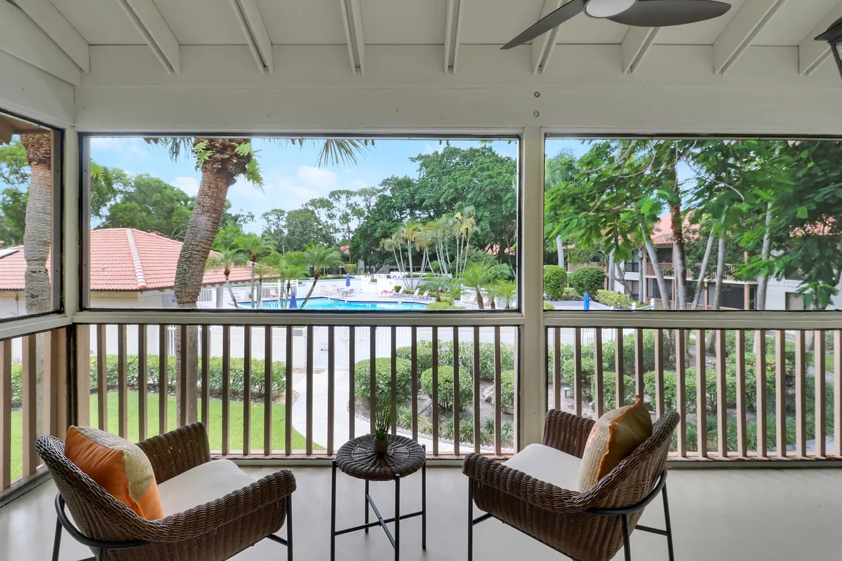 Screened Lanai at 606 BRACKENWOOD Cove, Palm Beach Gardens